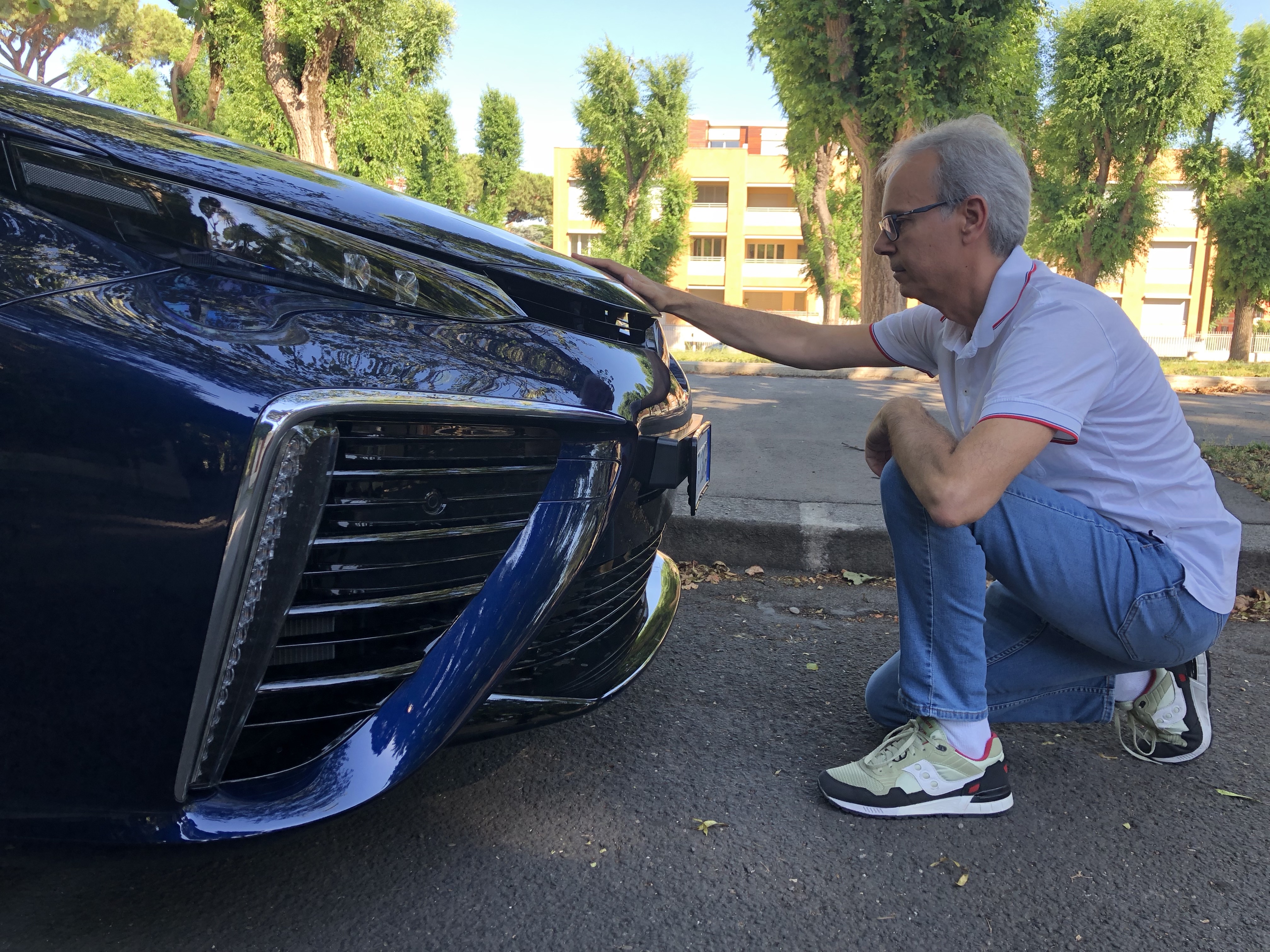 Toyota Mirai Faccia a faccia