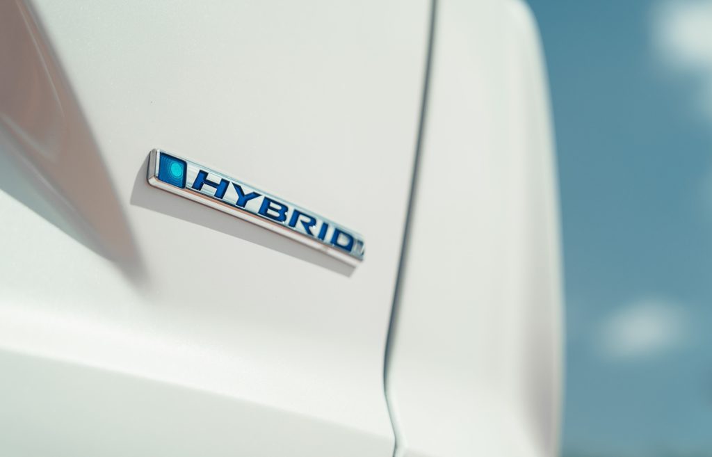 Scritta Hybrid Honda