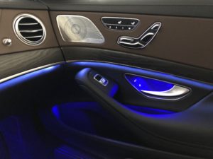 Mercedes 560e EQ Power interno lato passeggero