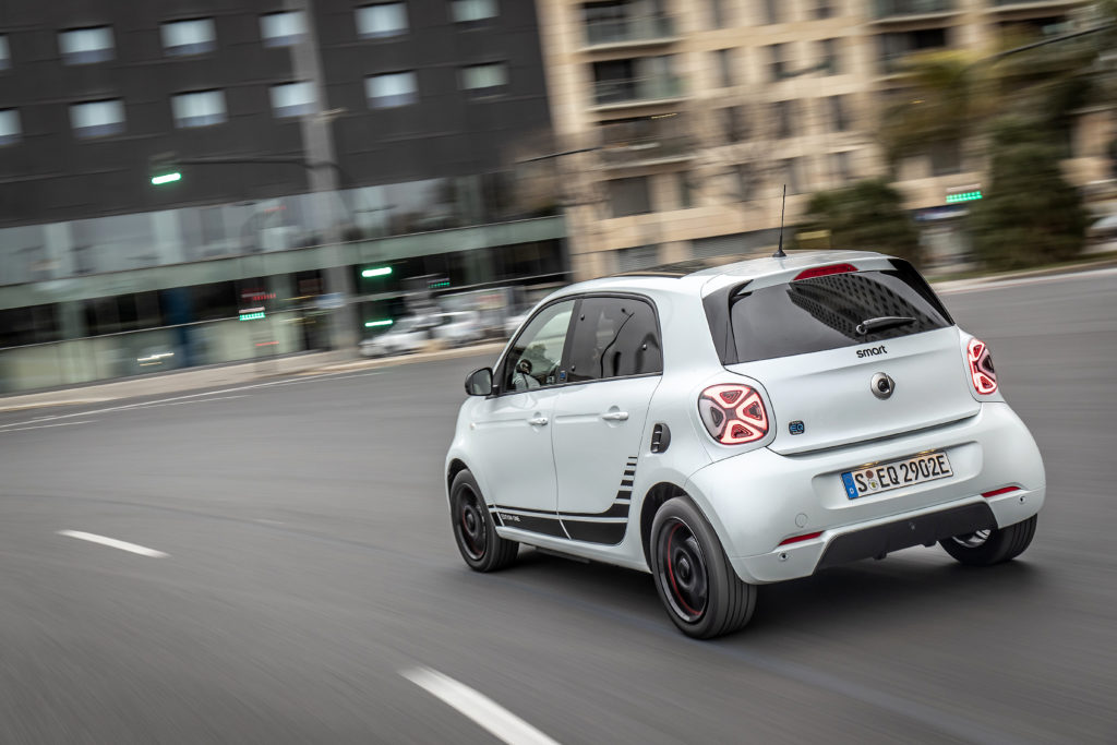 Foto dinamica Smart EQ Fortwo