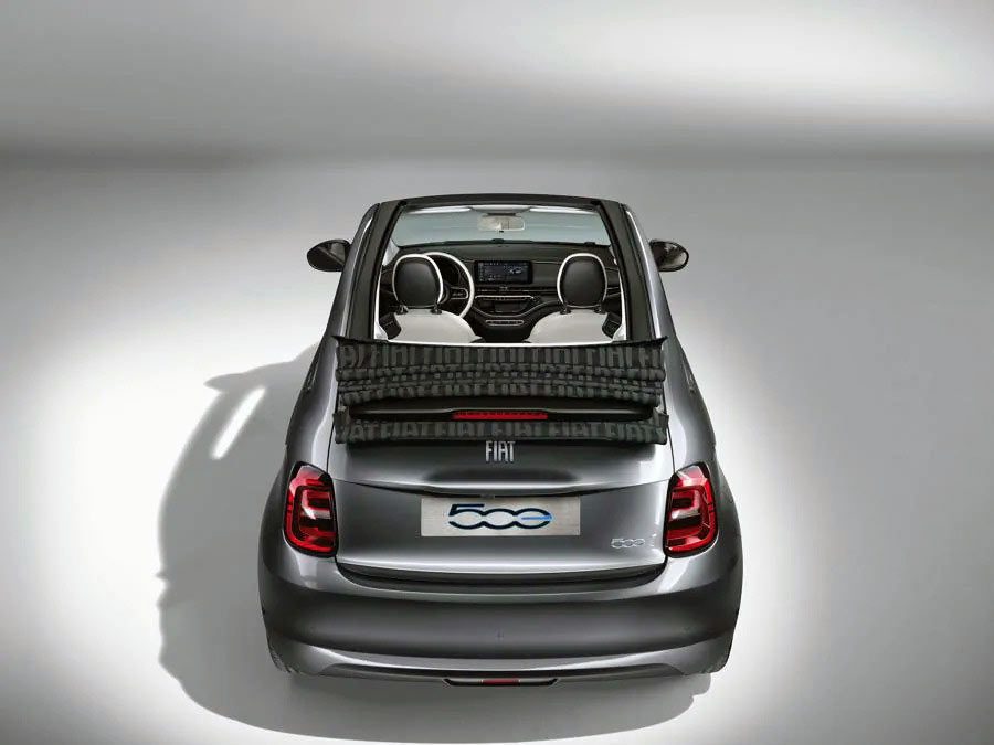 Fiat 500 elettrica posteriore