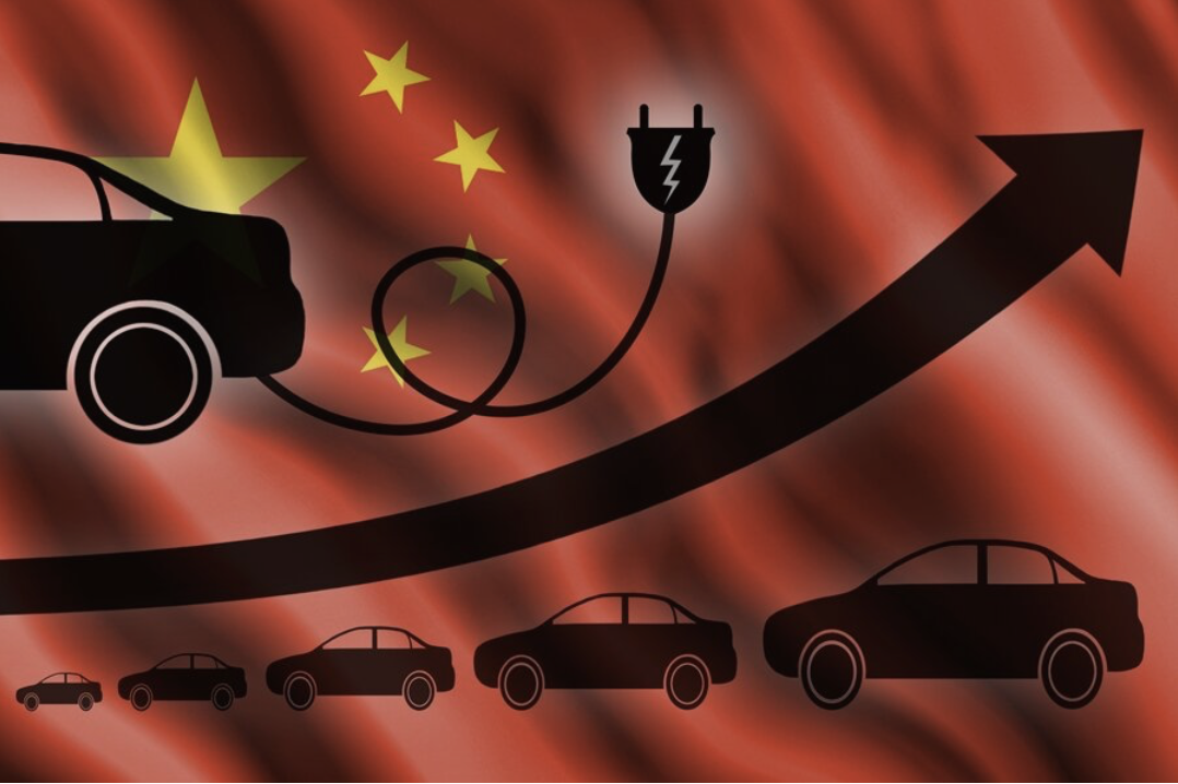 Bandiera Rossa, i Cinesi investono un miliardo per avere l’auto elettrica Made in Italy
