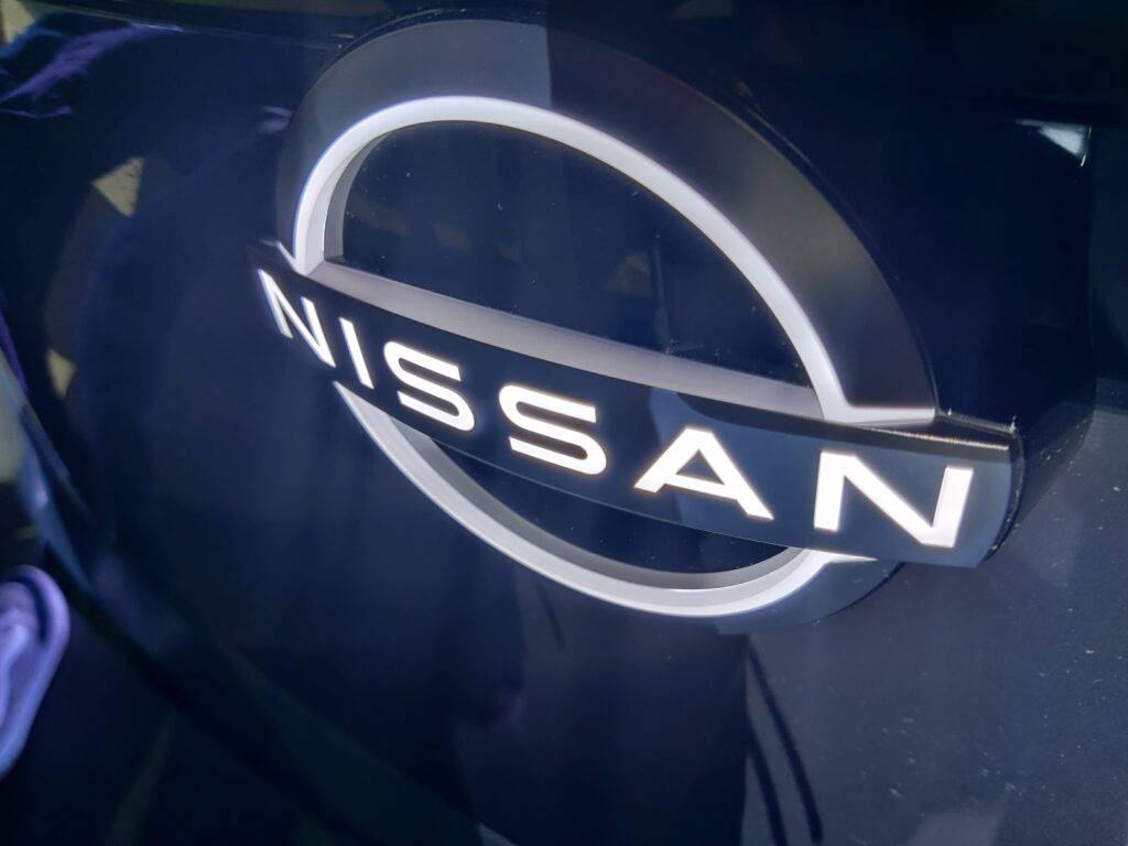 Nissan logo