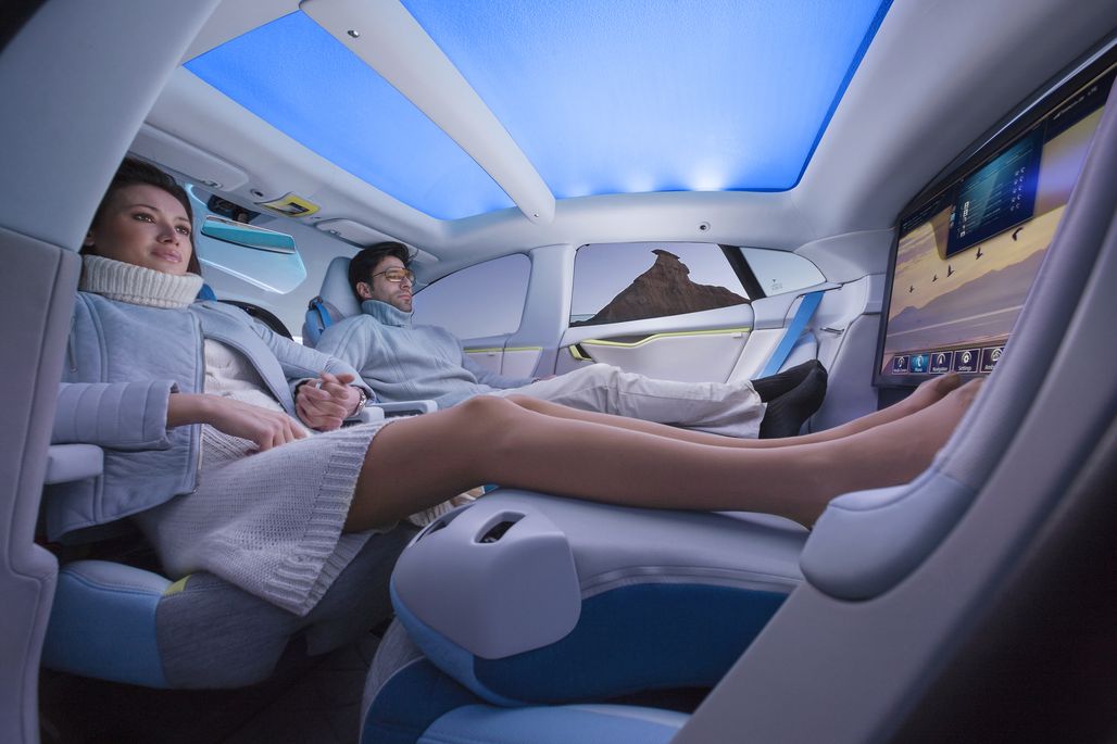 Studio Ericsson, pendolari pronti per la guida autonoma ma non la aspettano dalle case auto