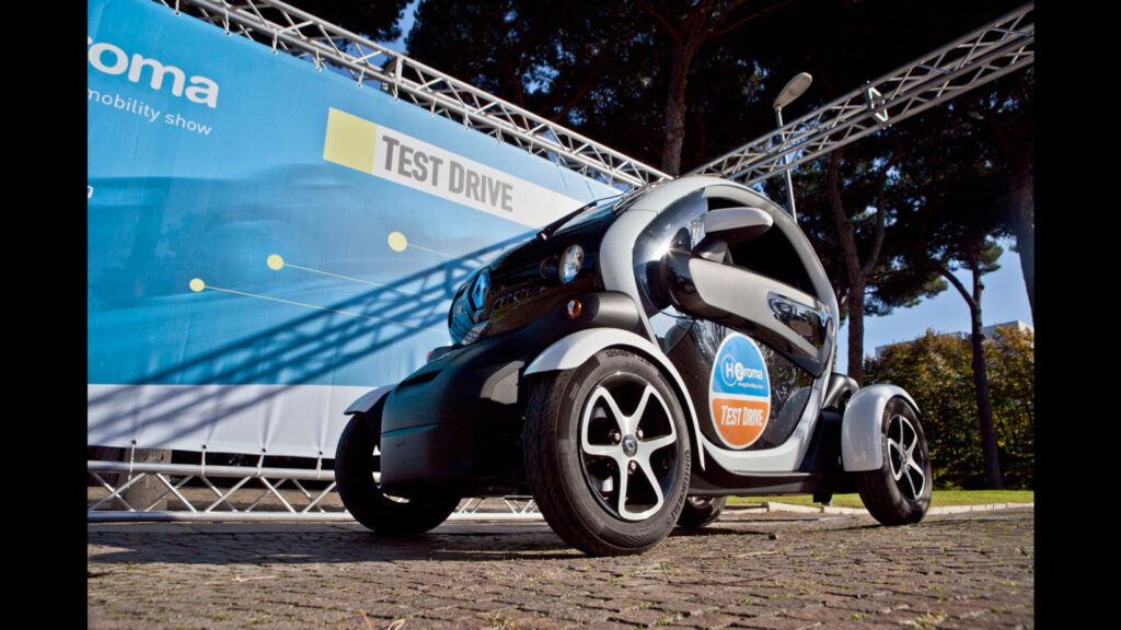 H2Roma test drive Twizy