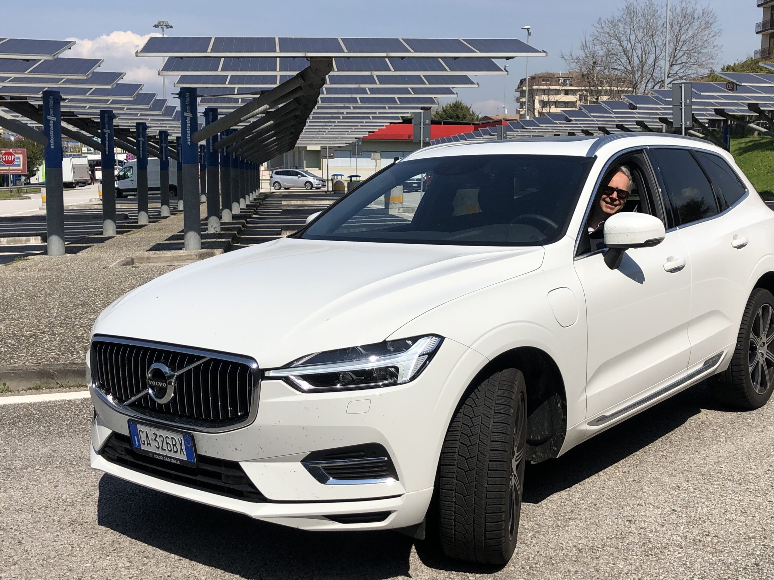 Volvo XC 60 T6 Recharge plug-in hybrid