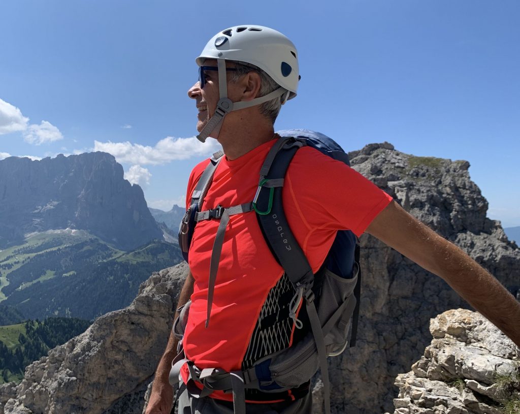 Fabio Orecchini casco arrampicata Dolomiti 2021