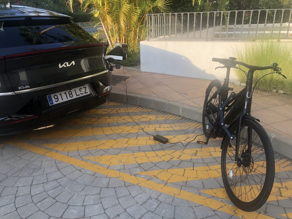 Kia EV6 V2L bici