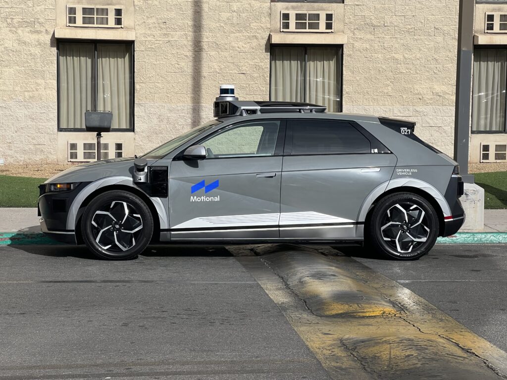 Ioniq 5 guida autonoma