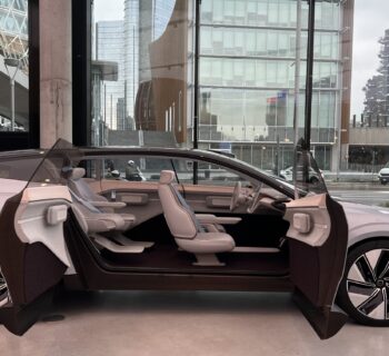 Volvo Recharge a Milano, l’auto al centro dell’ecosistema del futuro