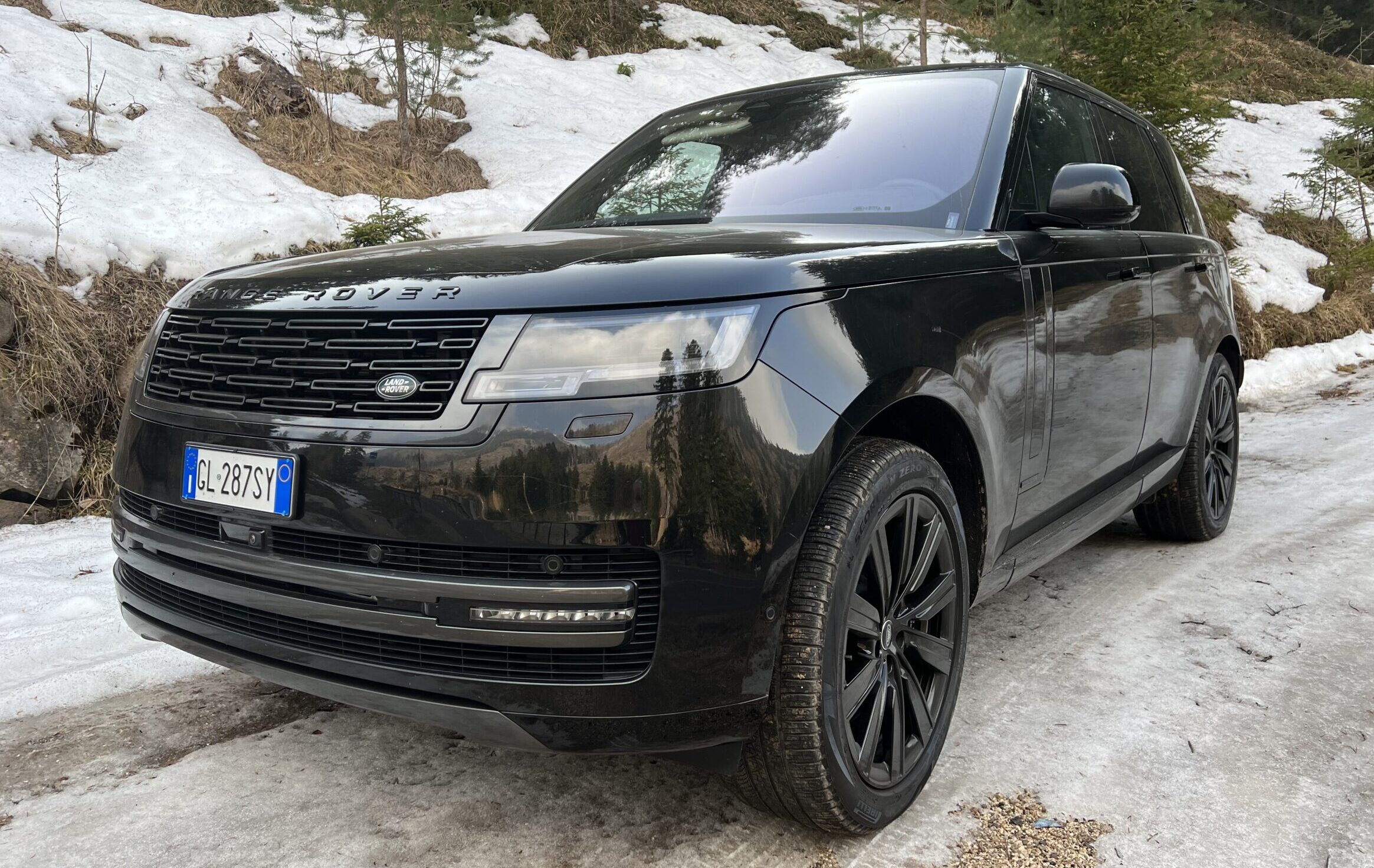 Range Rover plug-in 2023 neve