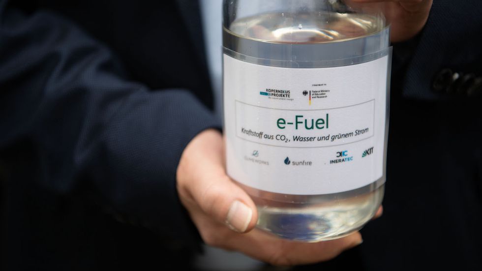 e-fuel contenitore