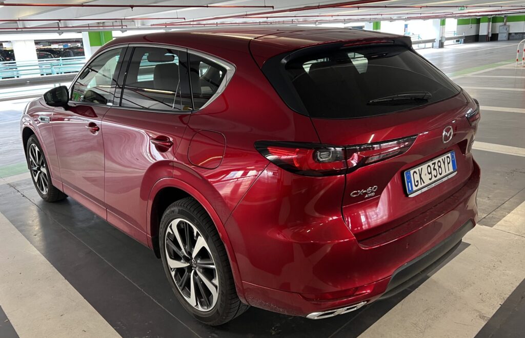 Mazda CX-60 Phev dietro