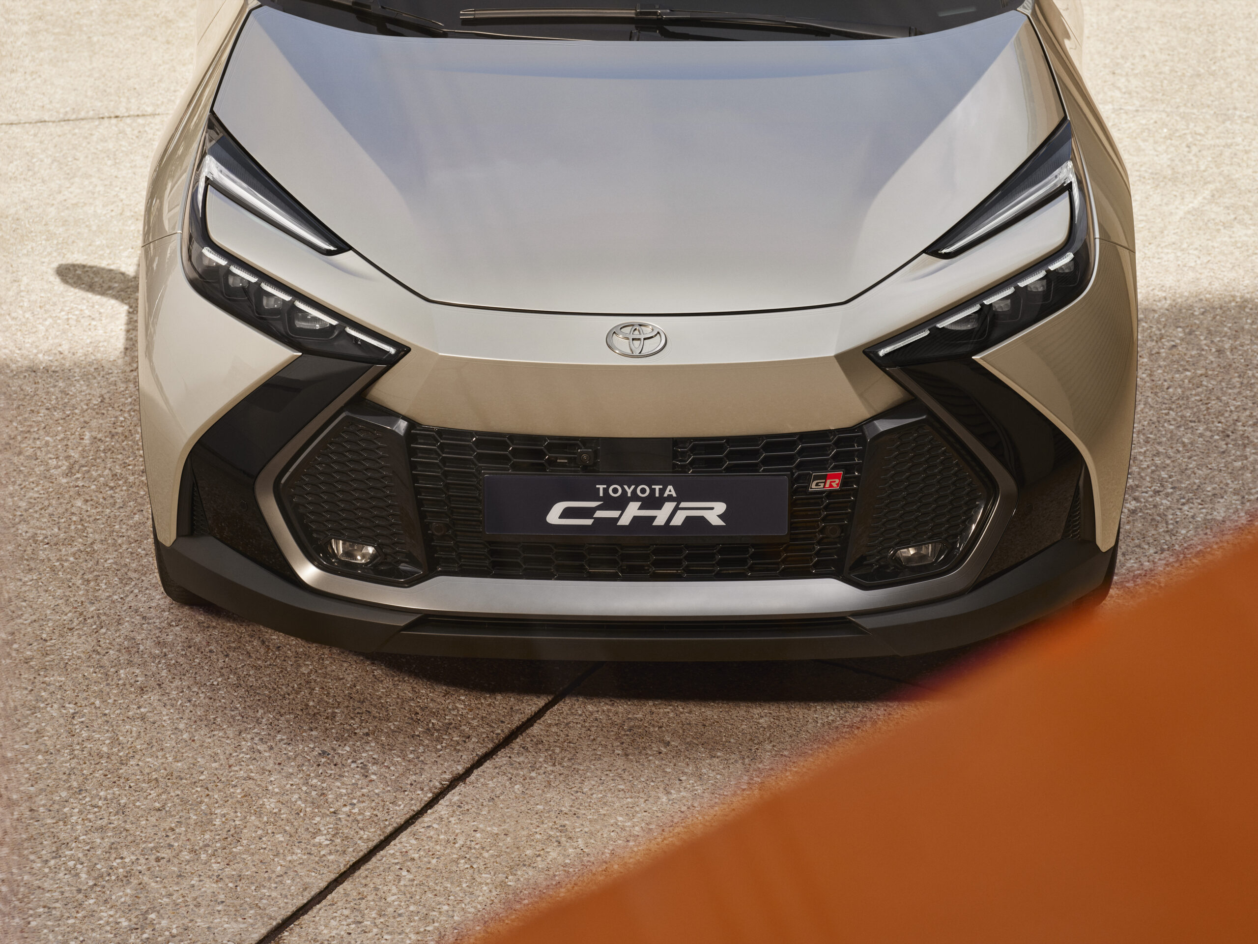 Toyota C-HR 2024 frontale