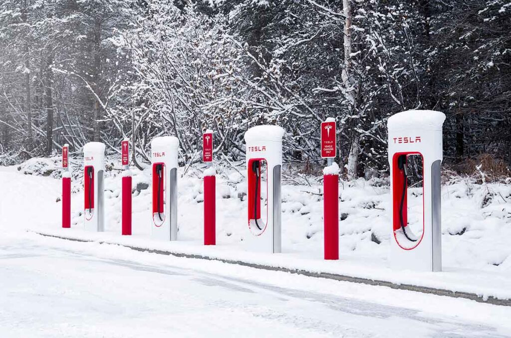 Tesla supercharger gelo