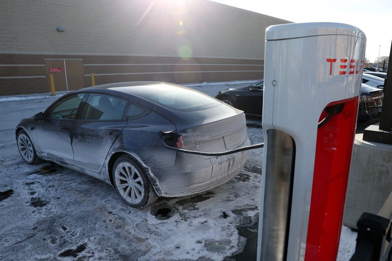 Tesla ricarica nel gelo